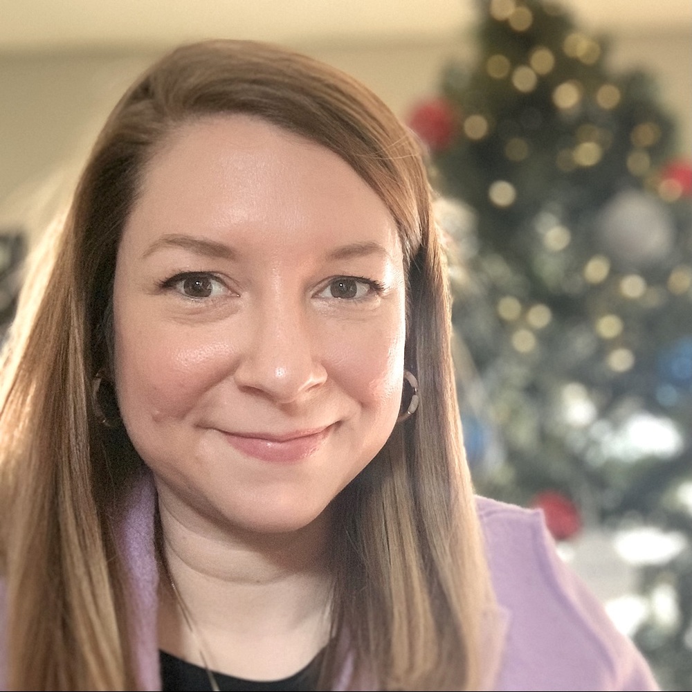 Meet your Posher, Laura